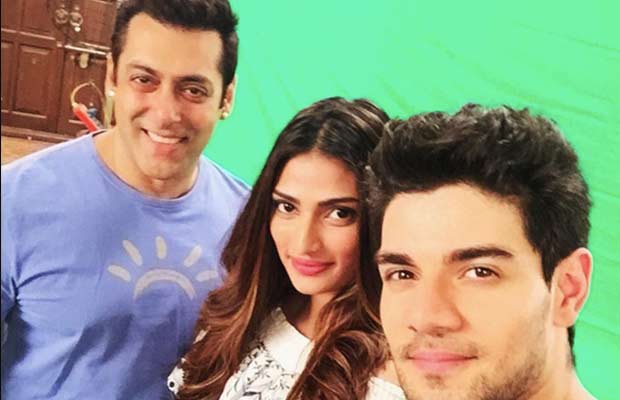 Salman Khan Sooraj Athiya Selfie