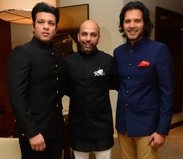 Amaan and Ayaan Ali Khan with Mayur Girotra