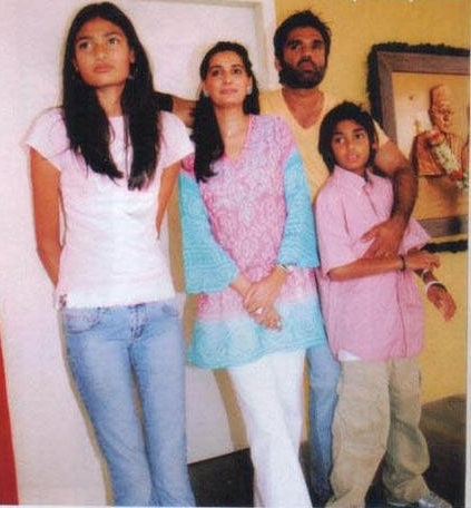 Athiya Shetty and Suniel Shetty