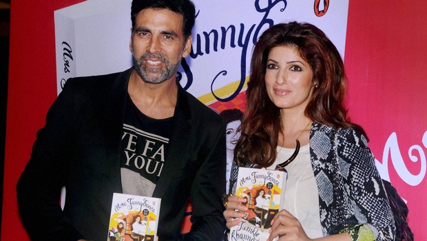 Twinkle Khanna : Akshay wants me to be like 'Mrs. Funnybones'