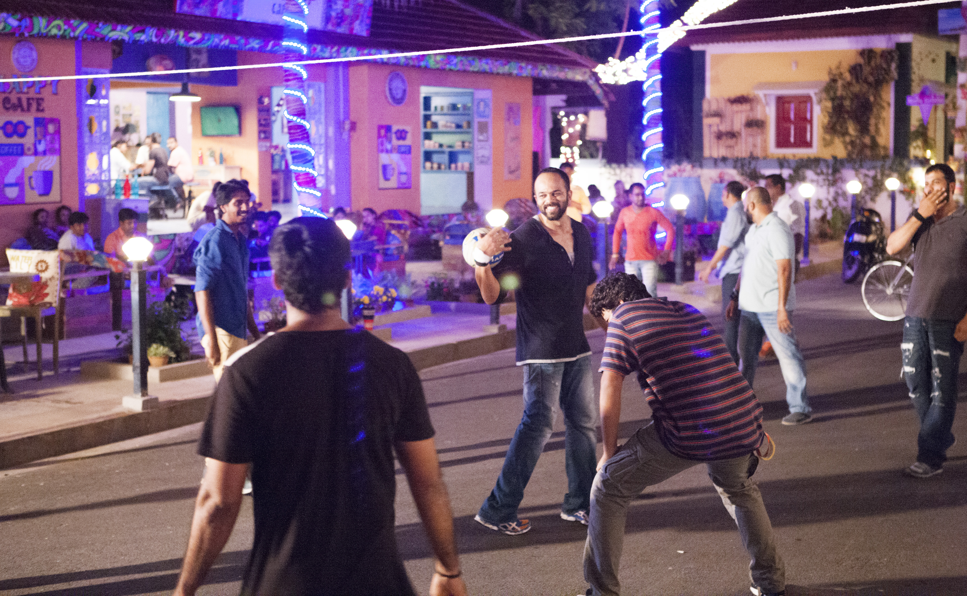 Rohit Shetty playing