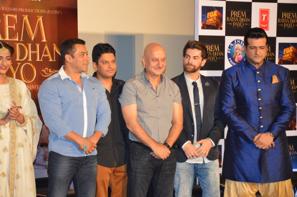 Prem Ratan Dhan Payo star cast at the trailer launch.