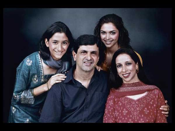 Deepika Padukone's adorable picture with her dad Prakash Padukone.