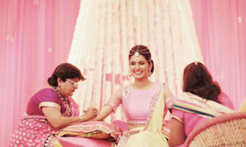 Geeta Basra in her Mehendi ceremony