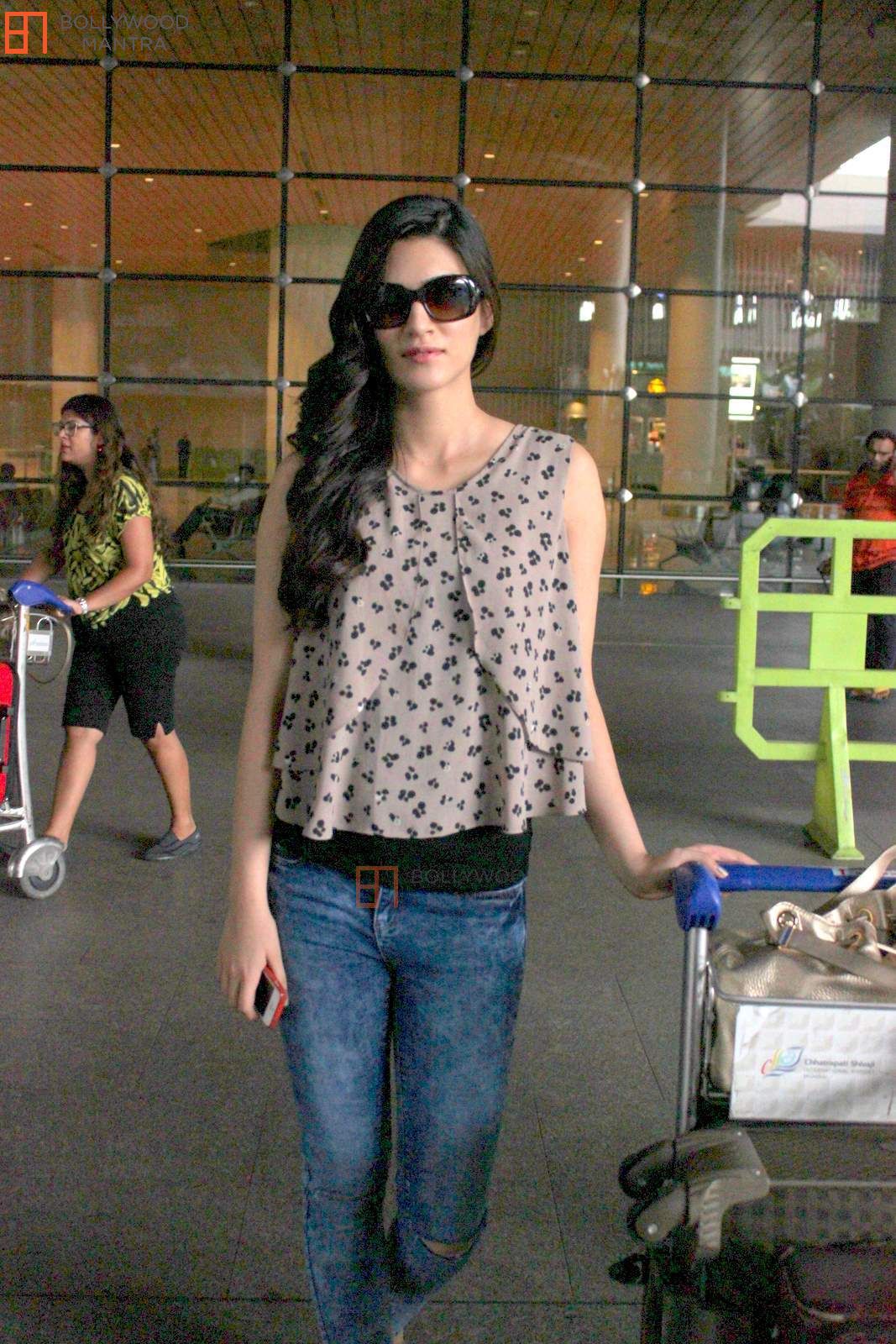 Kriti Sanon believes in fuss free travelling.