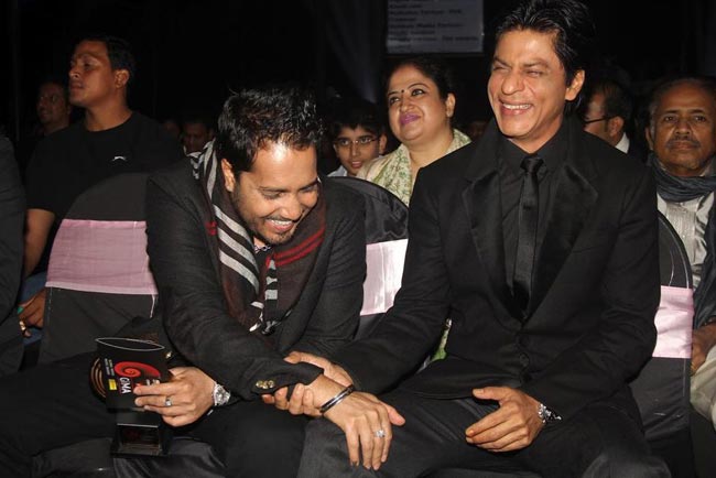 Shah Rukh Khan finds Mika Singh great