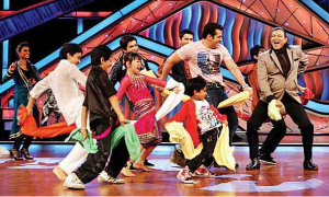 Salman Khan towel dance