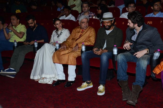 Javed Akhtar, Farhan Akhtar, Neil Nitin Mukesh