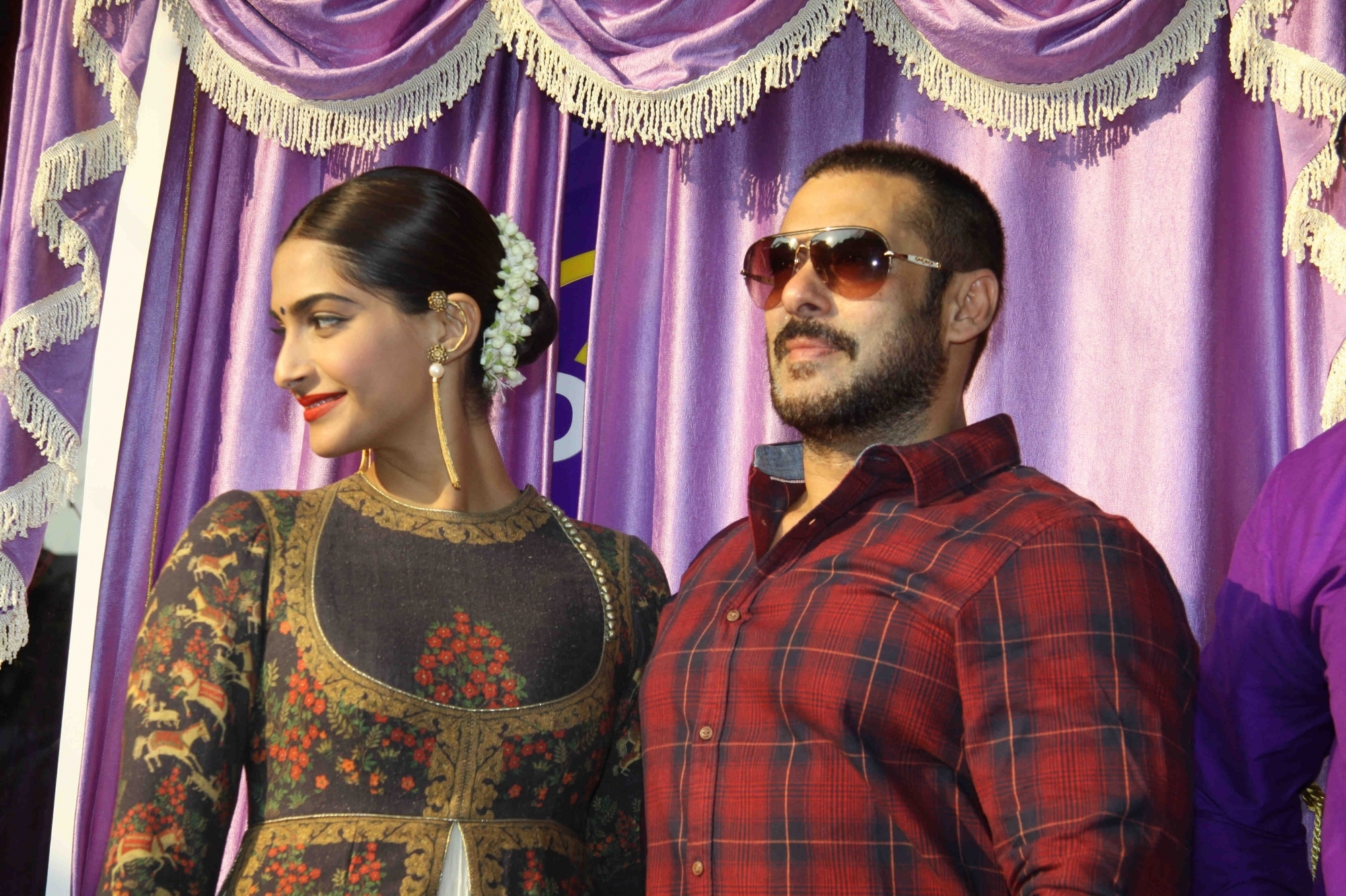 Salman Khan - Sonam Kapoor