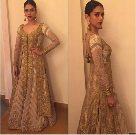 Aditi Rao Hyadri looks stunning in this elegant outfit.