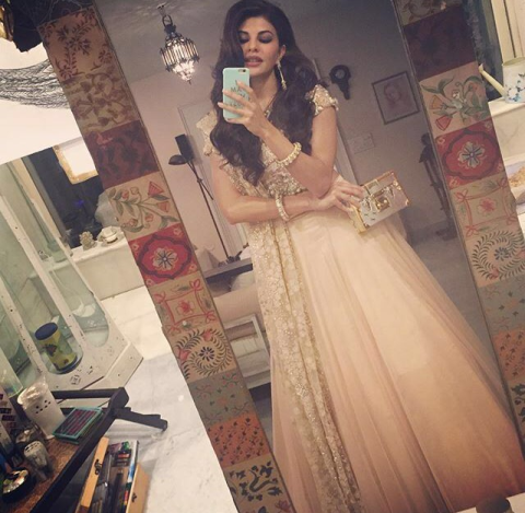 Jacqueline Fernandez looks aww-some in this outfit.