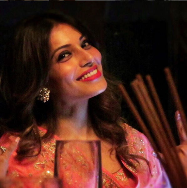 Bipasha Basu and Karan Singh Grover celebrate Diwali together.