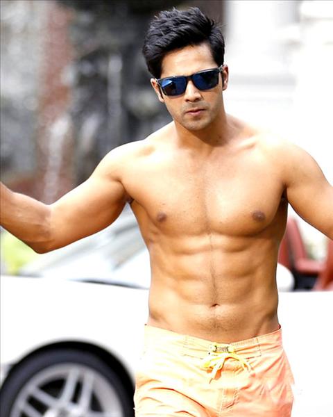 You Cant Miss This Shirtless Pictures Of Varun Dhawan Bollywood Bubble 6056