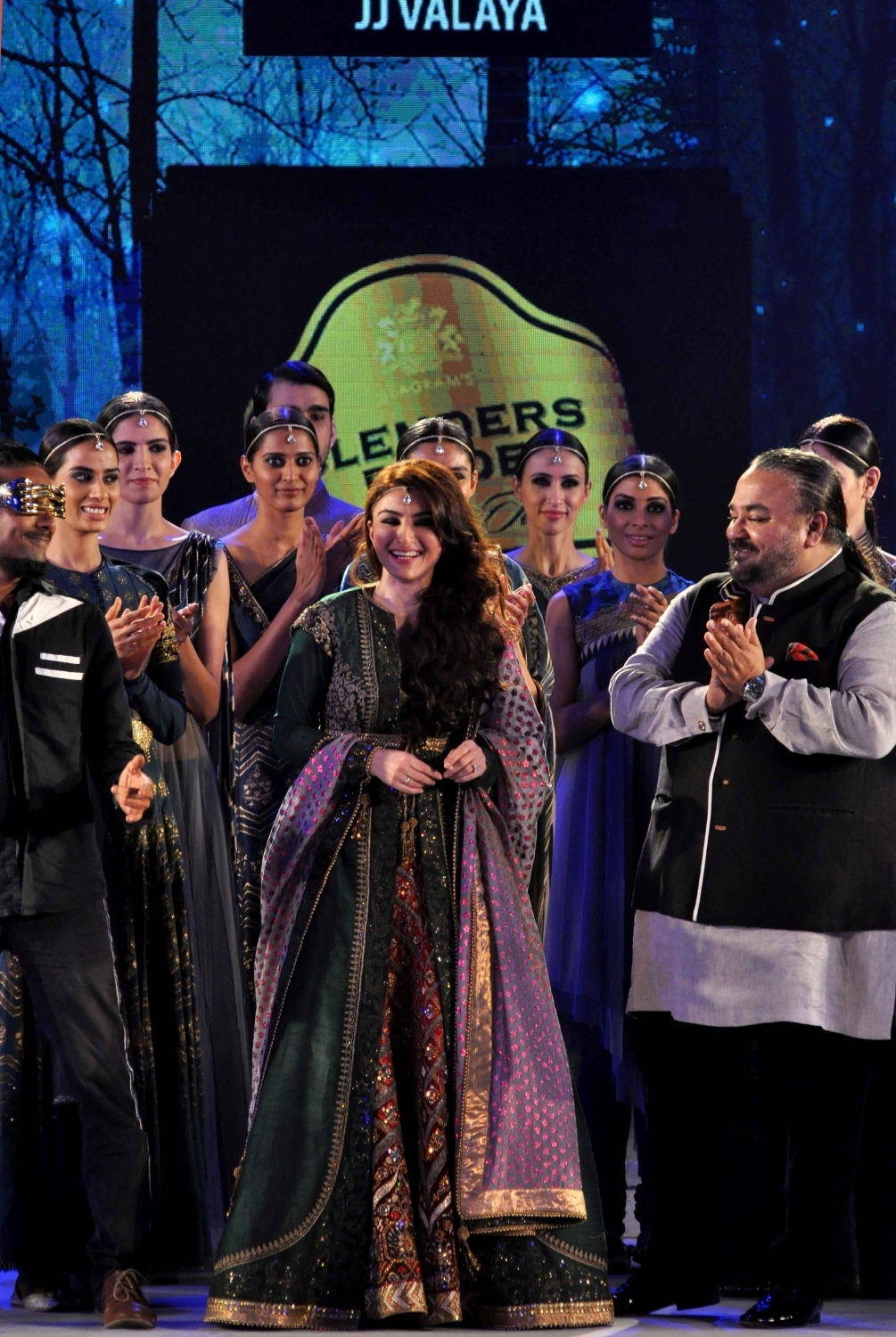 Soha Ali Khan donned the finale design for JJ Valaya at Blenders Pride Fashion Tour.