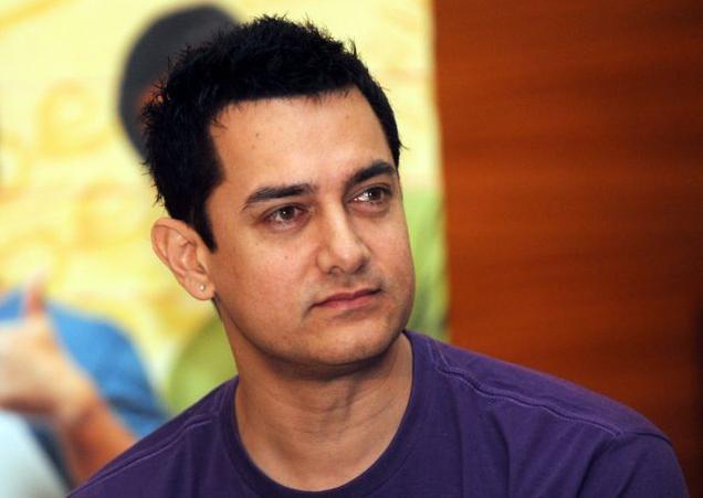 Aamir Khan 'alarmed' by 'intolerance'; says, wife wants to move out of India