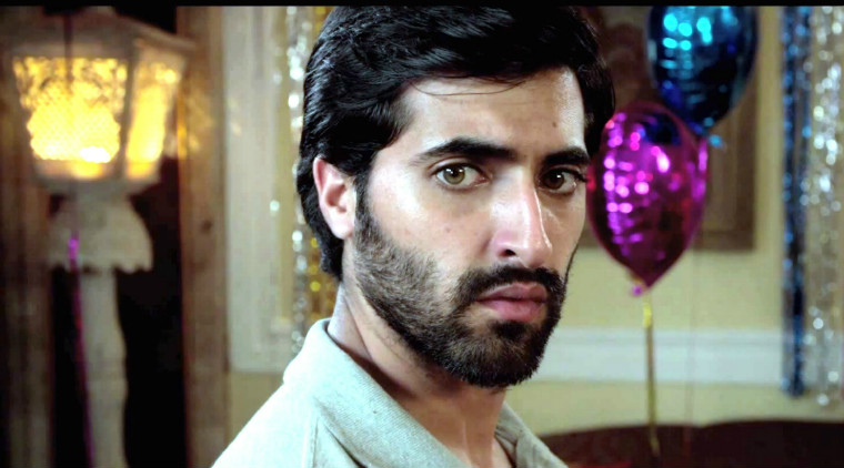 Akshay Oberoi in Gurgaon