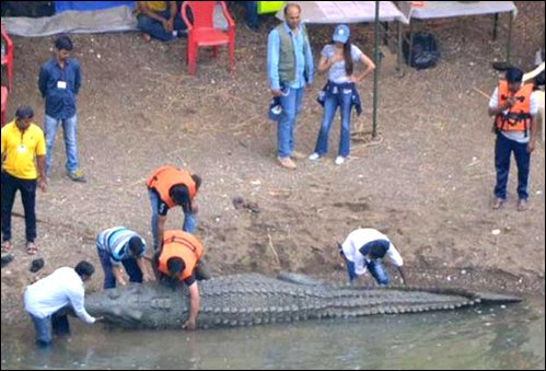 Bollywood actor Hrithik Roshan shooting for Mohenjo Daro