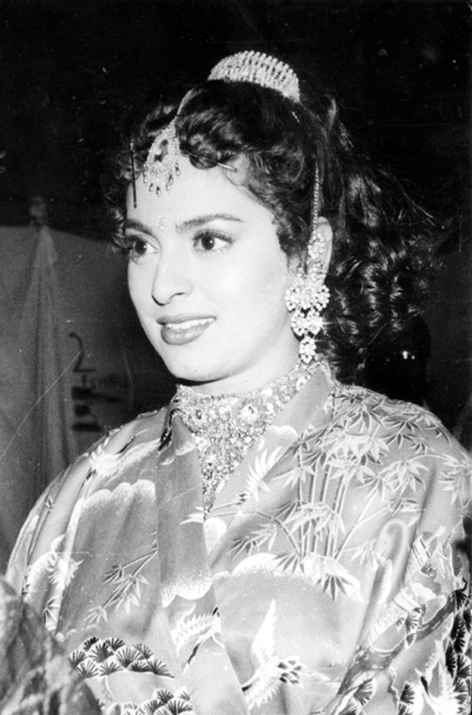Rare pictures of Juhi Chawla