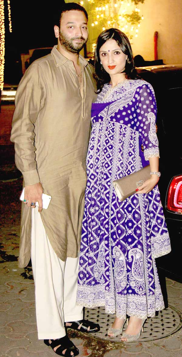 Bollywood actor Shilpa Shetty organises Diwali party