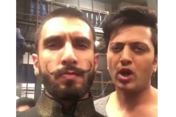 Watch - Akshay Kumar and Riteish Deshmukh's 'Bajirao Mastani' Dubsmash with Ranveer Singh