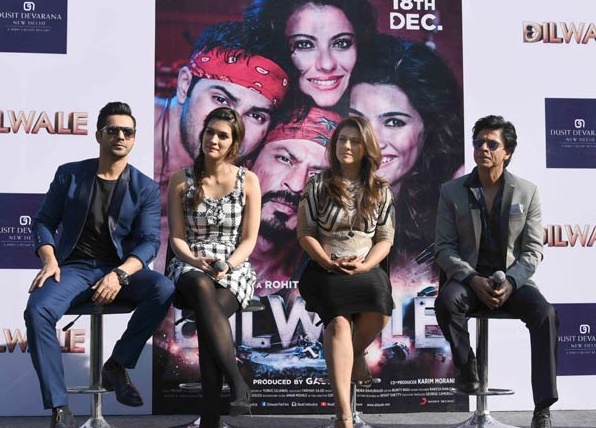 Shah Rukh Khan,Kajol, Varun Dhawan, Kriti Sanon promoting Dilwale in Delhi
