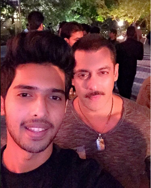 Armaan Malik with Salman Khan.