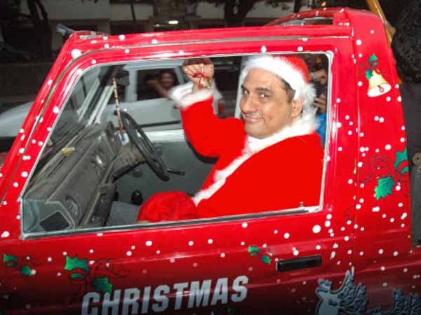 Boman Irani dressed like Santa Clause