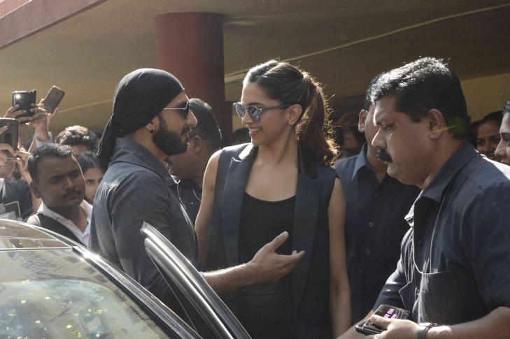 Deepika Padukone - Ranveer Singh arriving at RED Fm studio