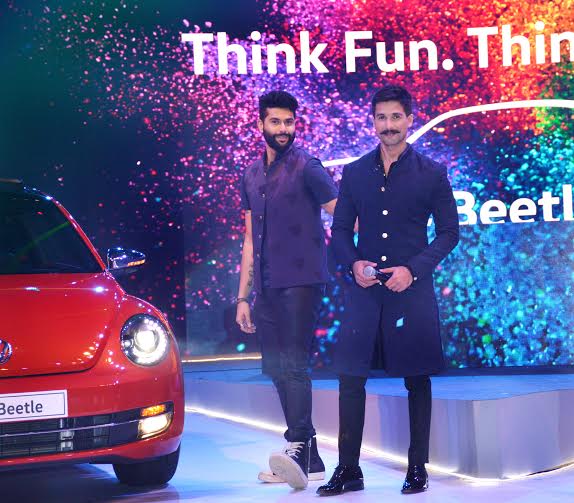 Kunal Rawal with friend Shahid Kapoor