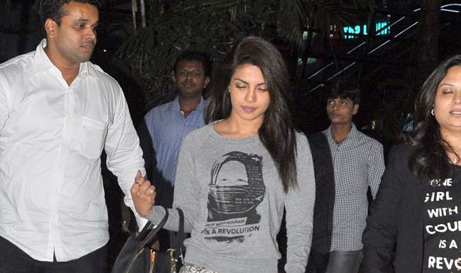 Priyanka Chopra airport look