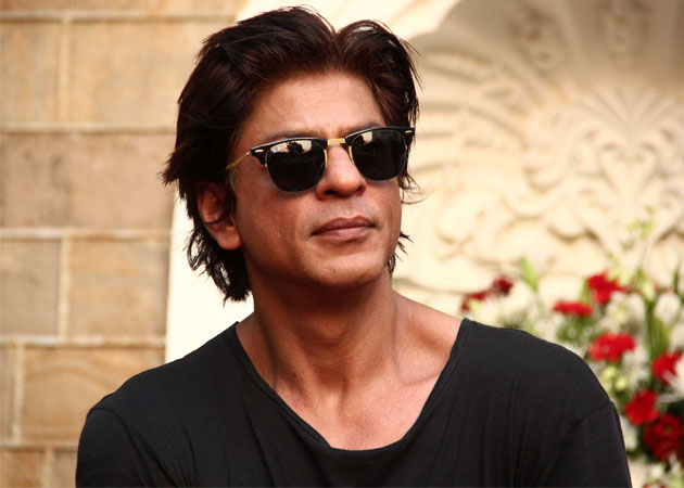 Shah Rukh Khan appreciate fans despite busy shooting for Dilwale   Filmymantra