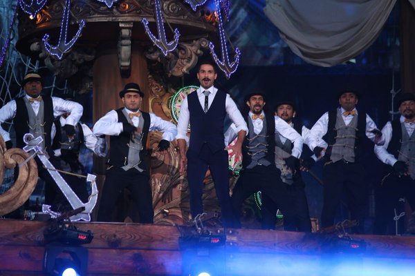 Shahid Kapoor at Stardust awards