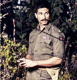 Check out: Shahid Kapoor's army officer look in 'Rangoon'