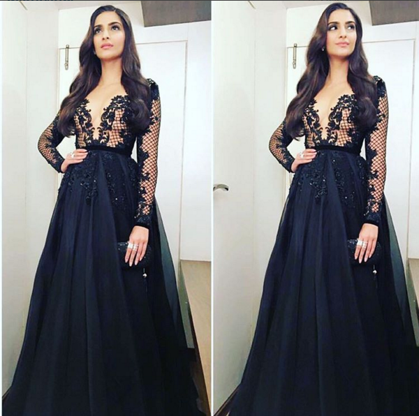 Sonam kapoor star guild awards
