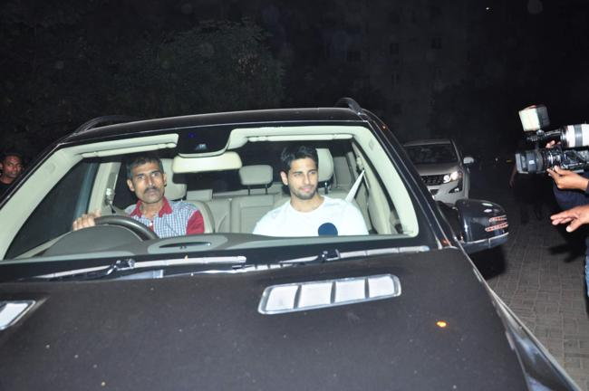 Sidharth Malhotra at Dilwale success bash