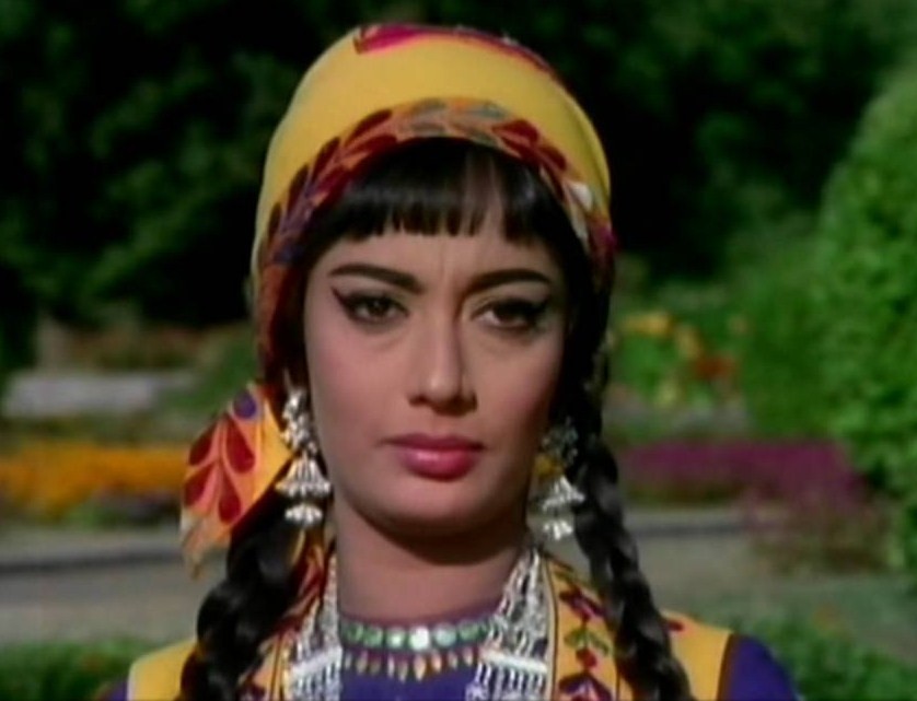 Sadhana Shivdasani photos