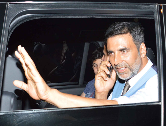 Akshay Kumar with son