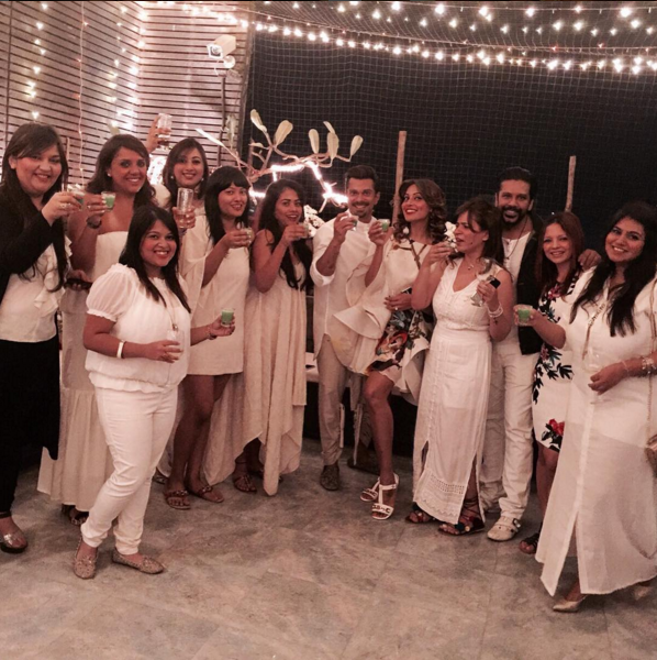Bipasha Basu's White Themed Birthday Bash!