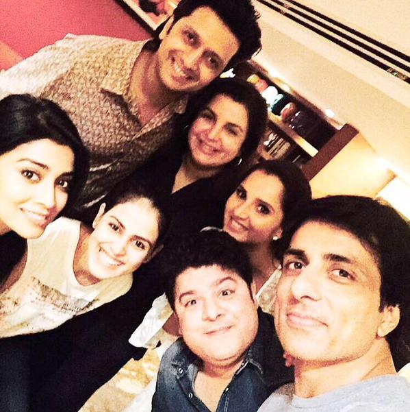 Farah Khan with her Bollywood gang