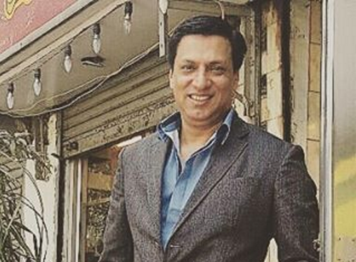 Madhur Bhandarkar ar Bengali Market in Delhi