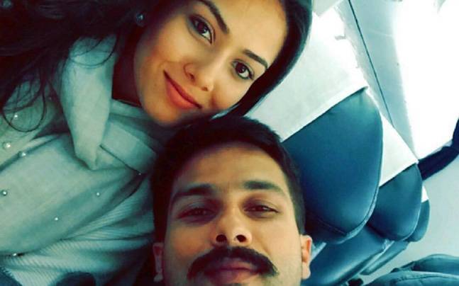 Mira Rajput and Shahid Kapoor selfie