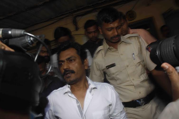 Nawazuddin Siddiqui in tercating with the media