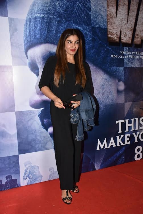 Raveena Tandon in black at Wazir screening