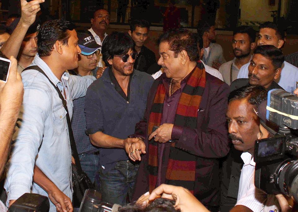 Shah Rukh Khan and Shatrughan Sinha