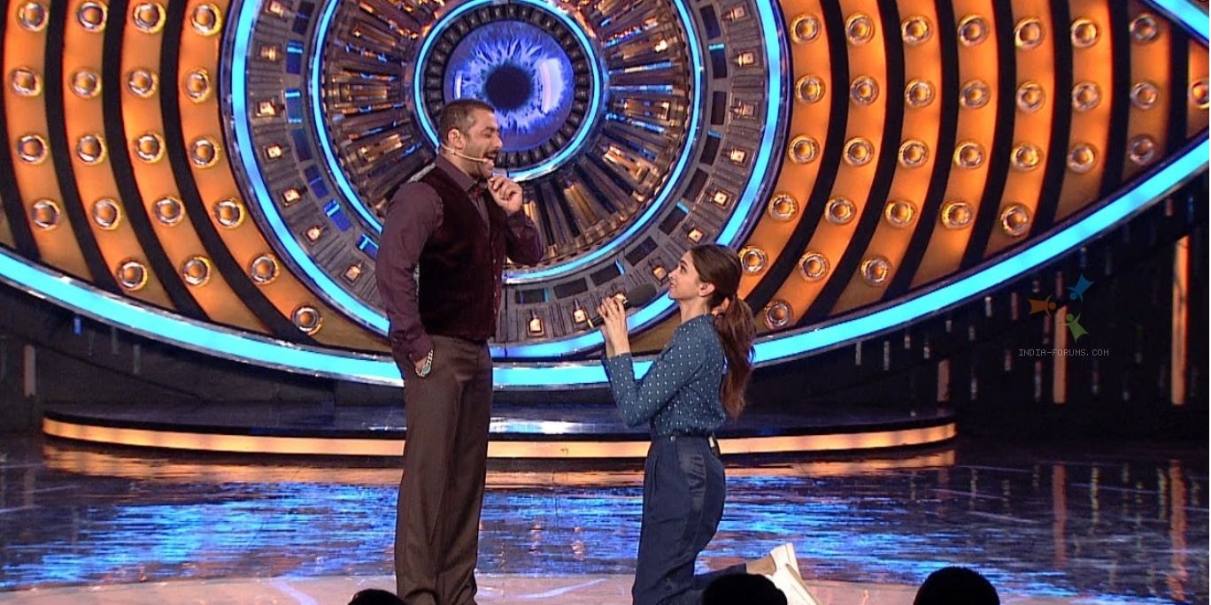 Deepika Padukone and Salman Khan in Bigg Boss