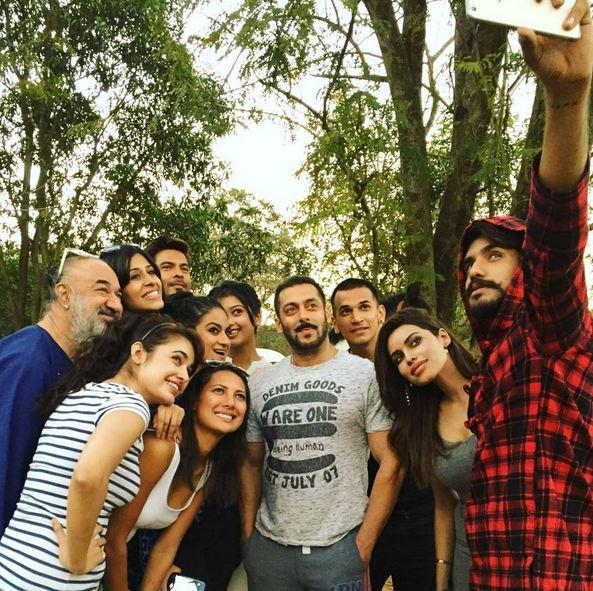 Salman Khan with Bigg Boss 9 contestants