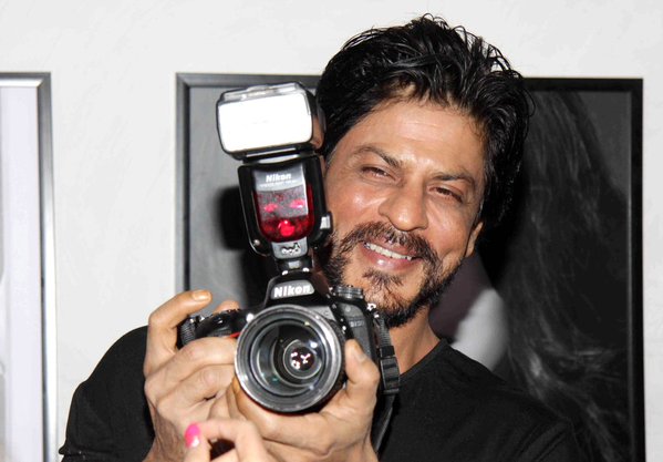 Shah Rukh Khan at Dabboo Ratnani calendar launch