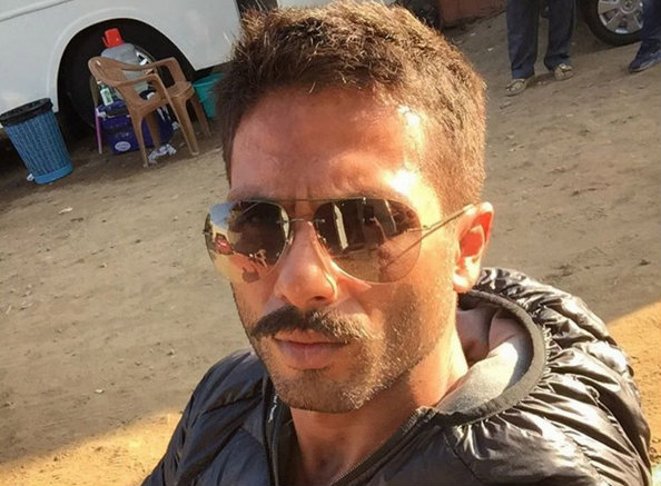 Shahid Kapoor's morning selfie from the sets of 'Rangoon'