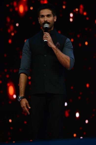 Shahid Kapoor Umang 2016