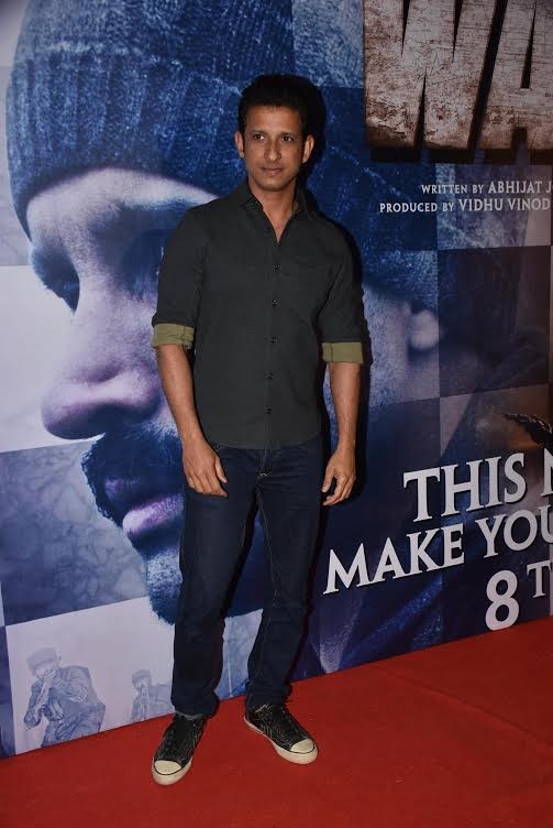 Sharman Joshi at Wazir screening